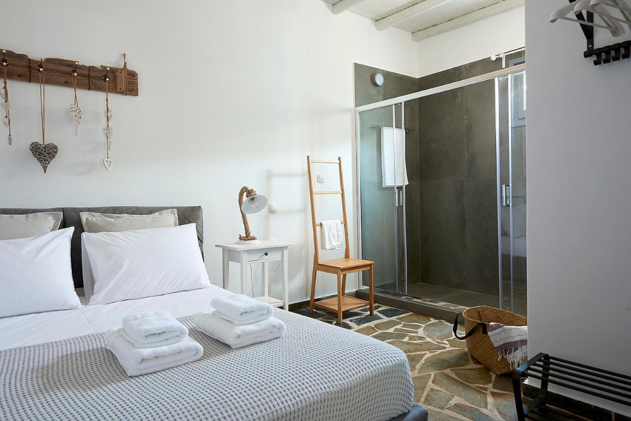 Miramare Luxury Apartments Firopotamos ภายนอก รูปภาพ
